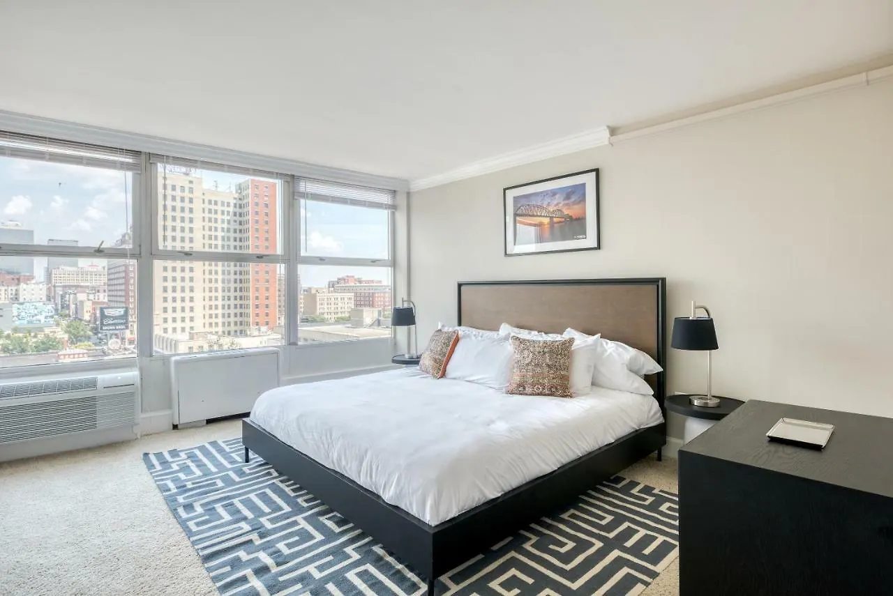 Mint House At 800 Tower - Louisville 4*,  United States