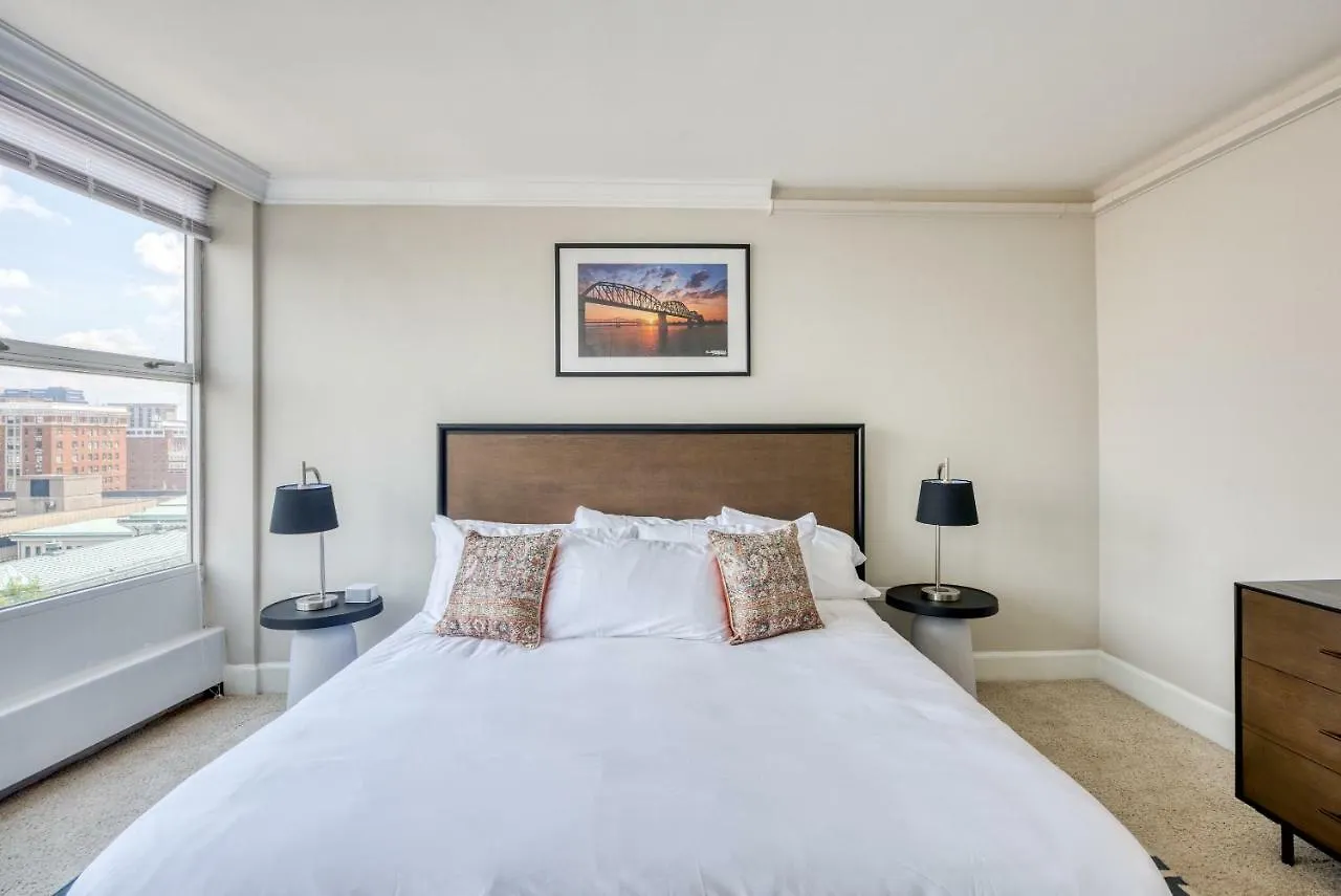 **** Aparthotel Mint House At 800 Tower - Louisville USA